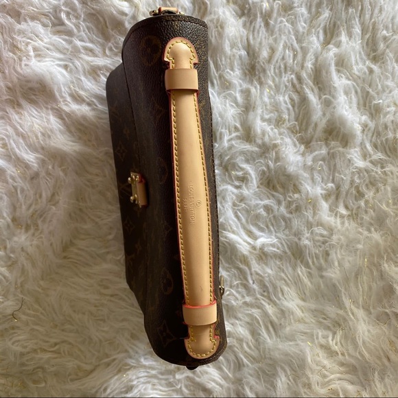 COPY - Original Louis Vuitton cross-multi wear bag. - Picture 8 of 10